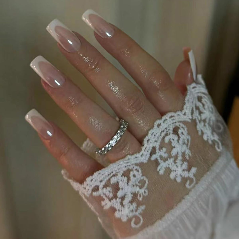 Thuoxde chrome finish close-up showing mirror shine and pearl detail for eye-catching polish