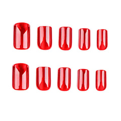 Thuoxde close-up of cat-eye stripe highlighting the chrome shimmer and striking visual depth