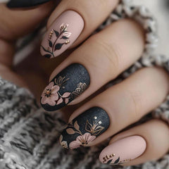 Thuoxde front packaging showing 24 floral press on nails and accessories for quick salon results