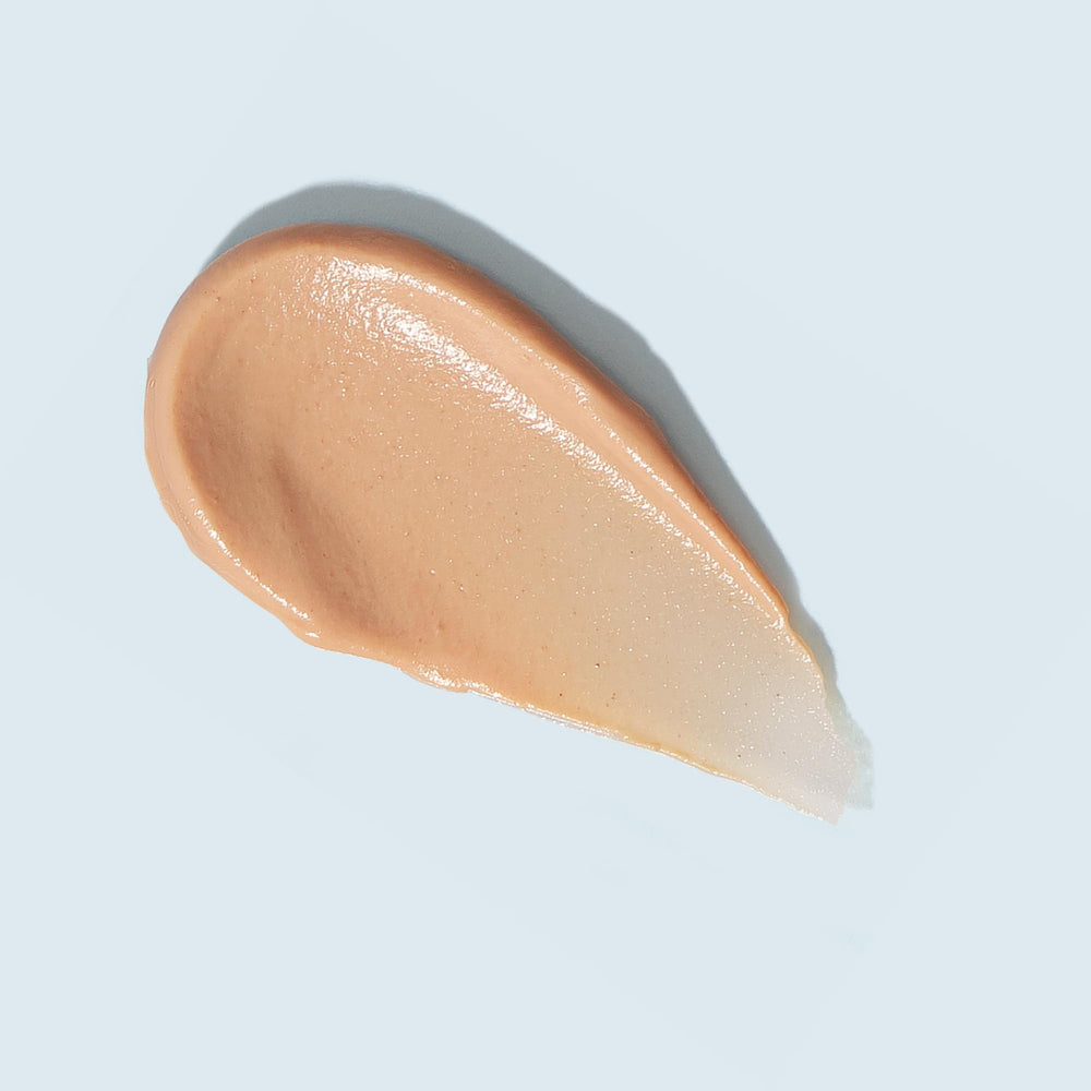 TIZO texture close-up illustrating creamy, lightweight moisturizing finish