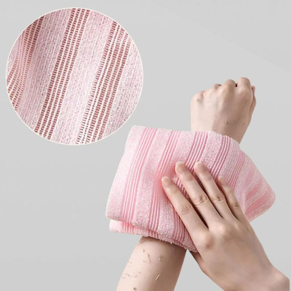 TLOPA Blissal in-shower action demonstrating easy reach and full-body cleansing benefit