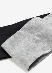 Tobeffect worn during yoga demonstrating secure non-slip hold