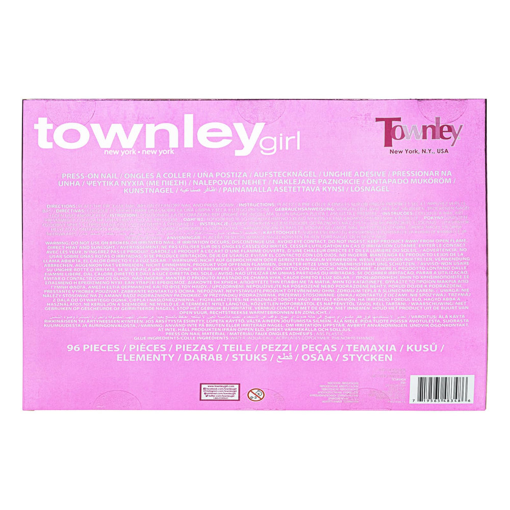 Townley Girl sleepover party scene showing nails as fun activity