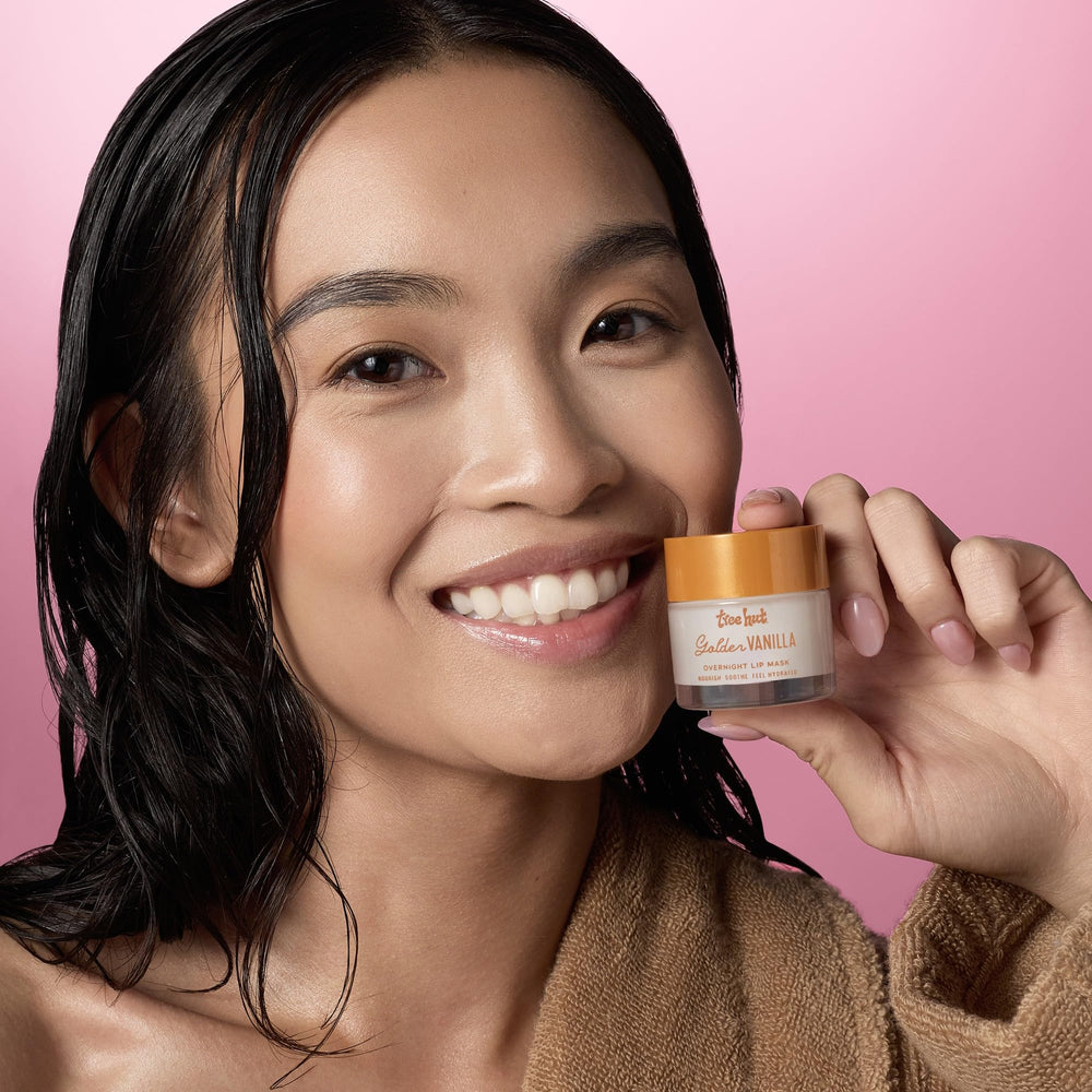 Tree Hut lip mask applied on lips demonstrating hydrated look