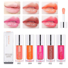 TrendyNow lip oil open applicator demonstrating smooth, non-sticky application
