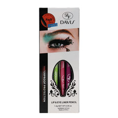 TWOMODE pencil applied on lips showing color payoff and wearable finish
