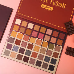 UCANBE palette in hand scale comparison for travel-friendly size