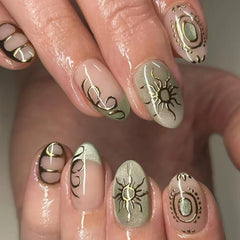 UEYRSEDB front packaging showing green glitter nails and 24-piece set for convenience