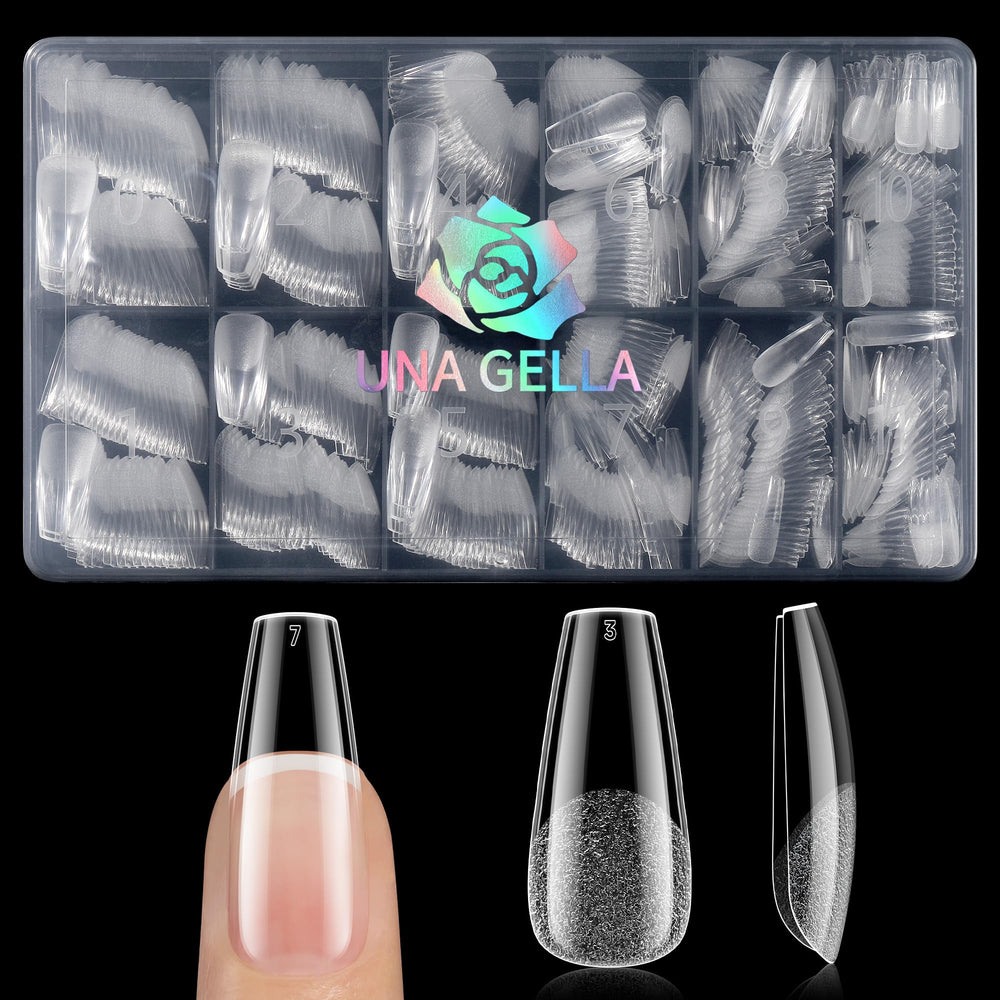 UNA GELLA salon styling lifestyle shot showing professional-looking manicure