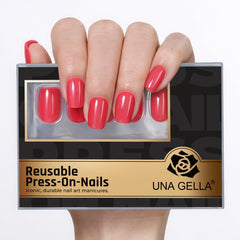 UNA GELLA close-up of soft-gel texture, flexible comfort and natural curve