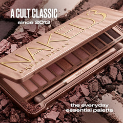 URBAN DECAY close-up of shadow texture demonstrating creamy blendable finish