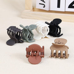 USDNICE six colored clips arranged to show outfit-matching versatility