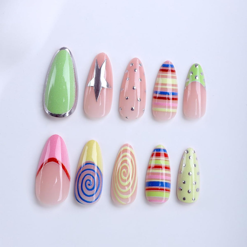 UZJXQ star accent on nail top view for playful Y2K detail and shine