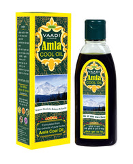 Vaadi Herbals oil texture close-up demonstrating light, non-greasy absorption benefit