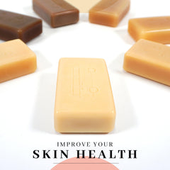 VanMan soap in hand producing lather, demonstrates easy cleansing action