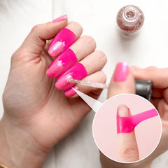 VARMDUKKE in a home manicure scene, speeds cleanup and improves finish