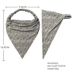 Vercret clip detail highlighting included clips that anchor the scarf and prevent slipping