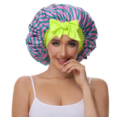 Vettres satin texture close-up reducing friction and protecting hair