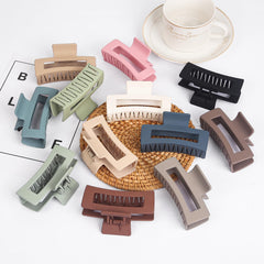 Vigorpace clips inside travel pouch showing portability and backup convenience