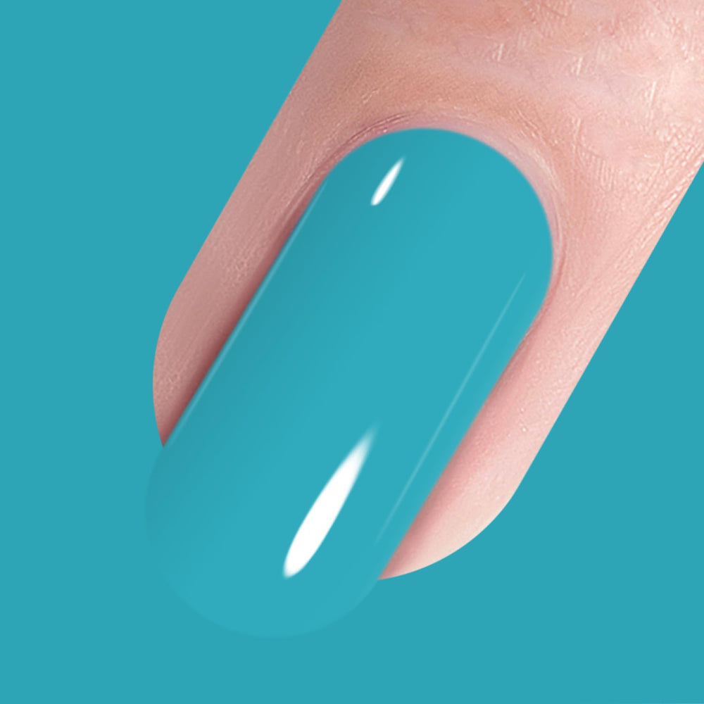 Vishine polish held next to hand for size comparison and easy application benefit