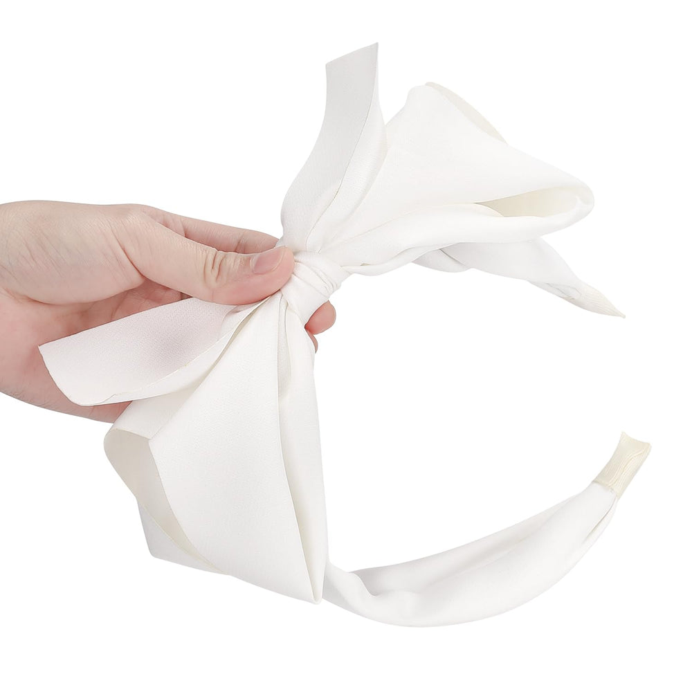 WantGor side profile worn demonstrating secure fit and non-slip hold