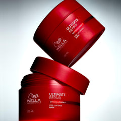 Wella Professionals back label close-up detailing ingredients and usage instructions