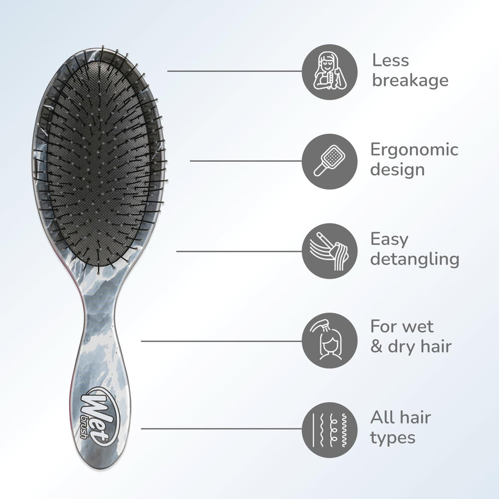 Wet Brush IntelliFlex bristles close-up showing soft tips that reduce pulling and breakage