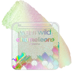 wet n wild Lunar Voltage front pan showing vibrant multichrome finish and appeal