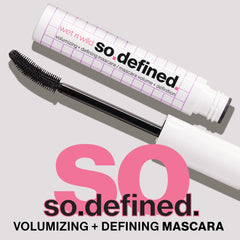 wet n wild mascara bristle detail emphasizing combing action for defined lashes