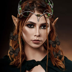 WILLBOND clips in styled hair, adds delicate decorative accent