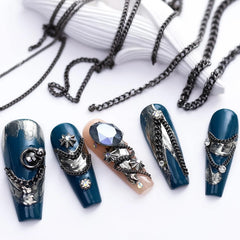 WOKOTO gold chain reflecting light for glamorous manicure accents
