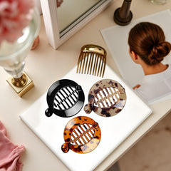 WsjiaboFux clip next to coin illustrating compact size for easy portability