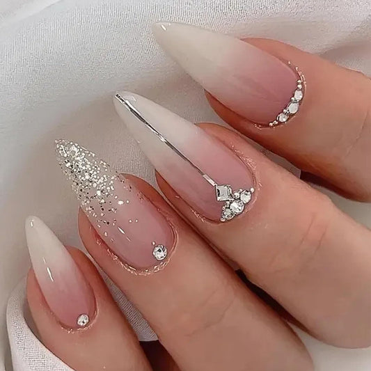 Xenophoer front packaging displaying 24 almond ombre nails plus tools, clear presentation benefit