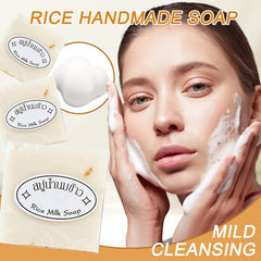 XMXueMei close-up soap texture highlighting creamy lather and hydration