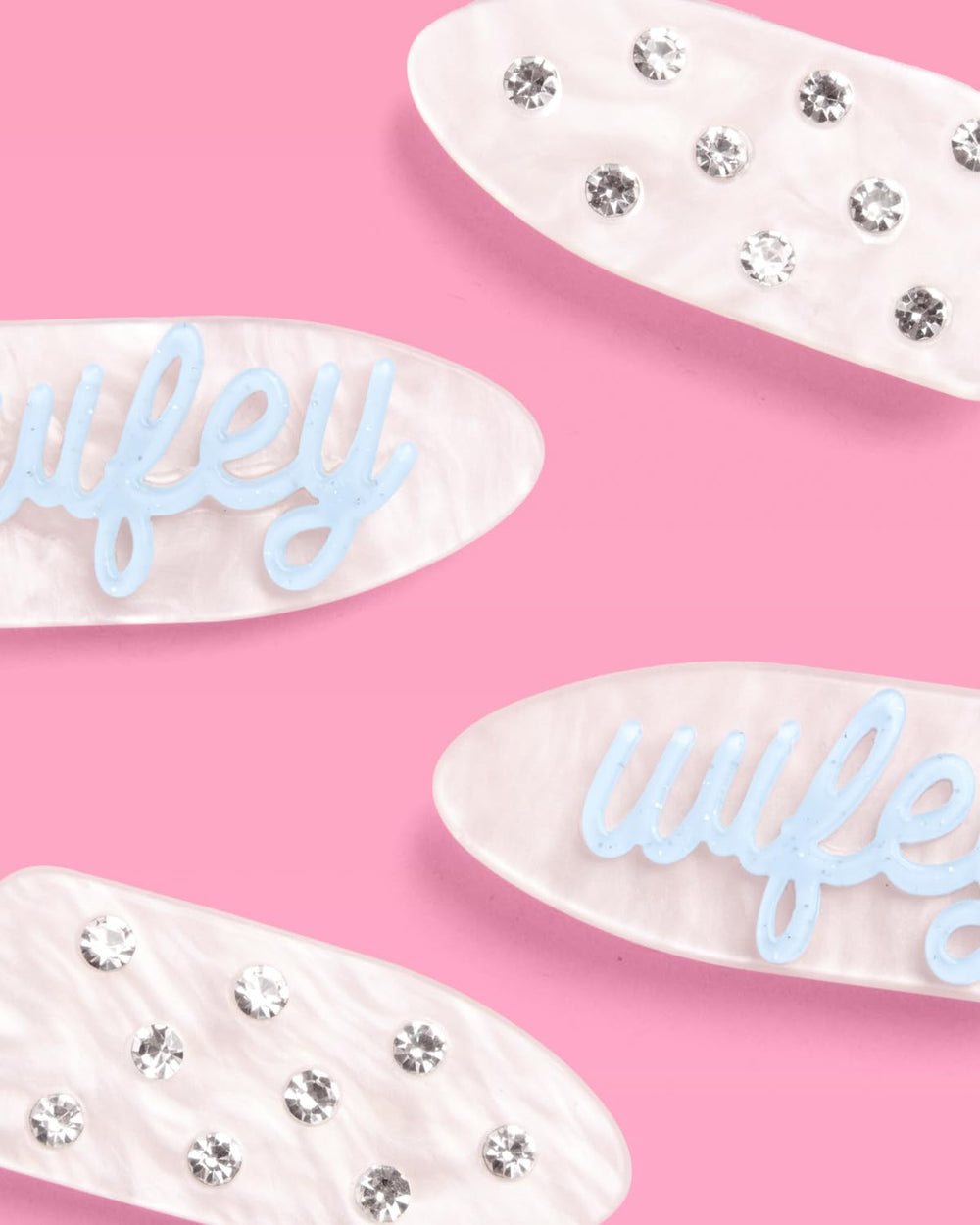 xo, Fetti clips styled in hair demonstrating secure hold and bridal styling