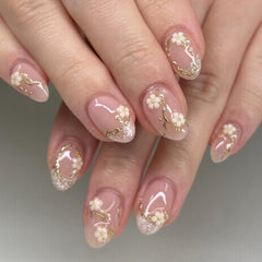 XZMeiLun front packaging showing 24 short round nails with elegant styling benefit
