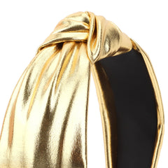 YISSION headband beside a hand showing size and travel-friendly scale