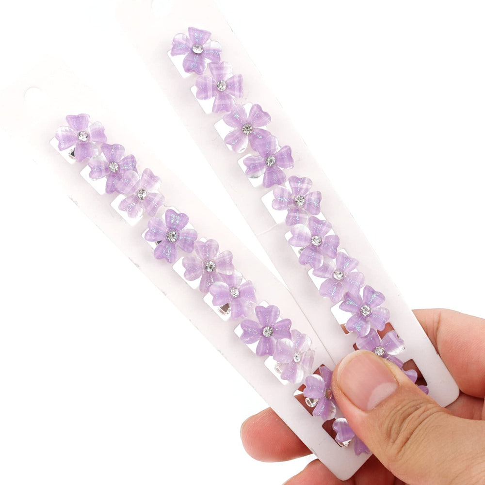 YISSION clips displayed as wedding table accents coordinating with decor