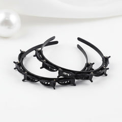YLiiii headband stored in a pouch showing travel-ready styling convenience