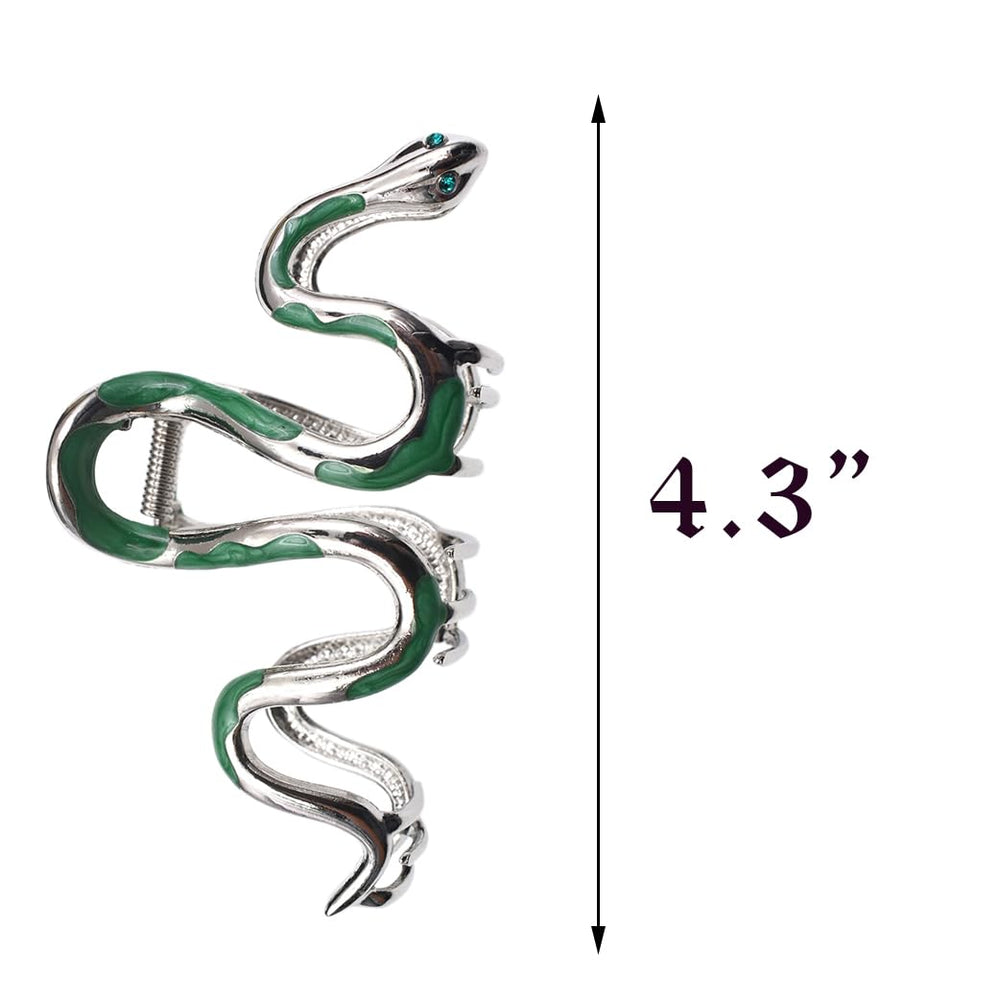 Ynxee close-up of green crystal eyes highlighting decorative detail and sparkle