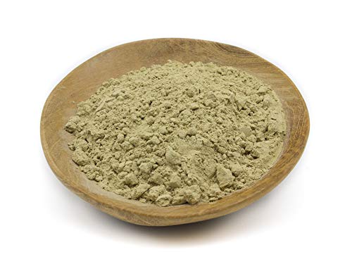 YOGI’S GIFT aloe powder rehydrated in a bowl ready to mix into homemade masks