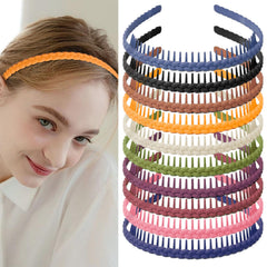 YONOY headband in outdoor picnic scene showing secure hair control while active