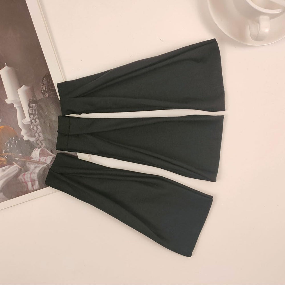 YONUF headband used during a makeup routine showing hair-free face advantage