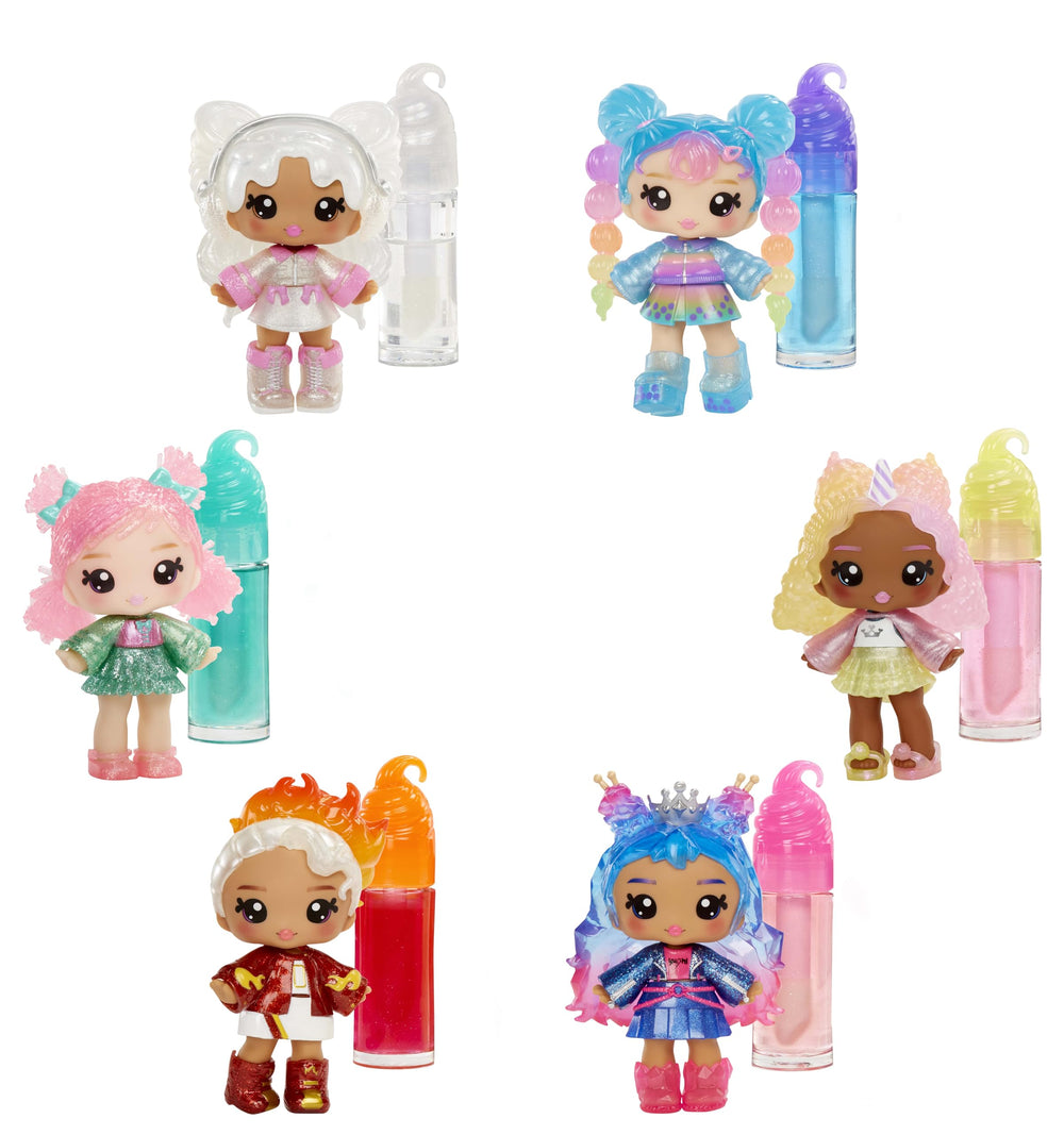 Yummiland Roxie fashion accessories laid out to display interchangeable outfits and customization