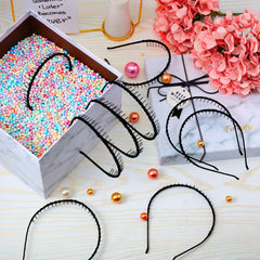 Zhanmai band texture and satin cover highlighting smooth finish and hair-friendly benefit