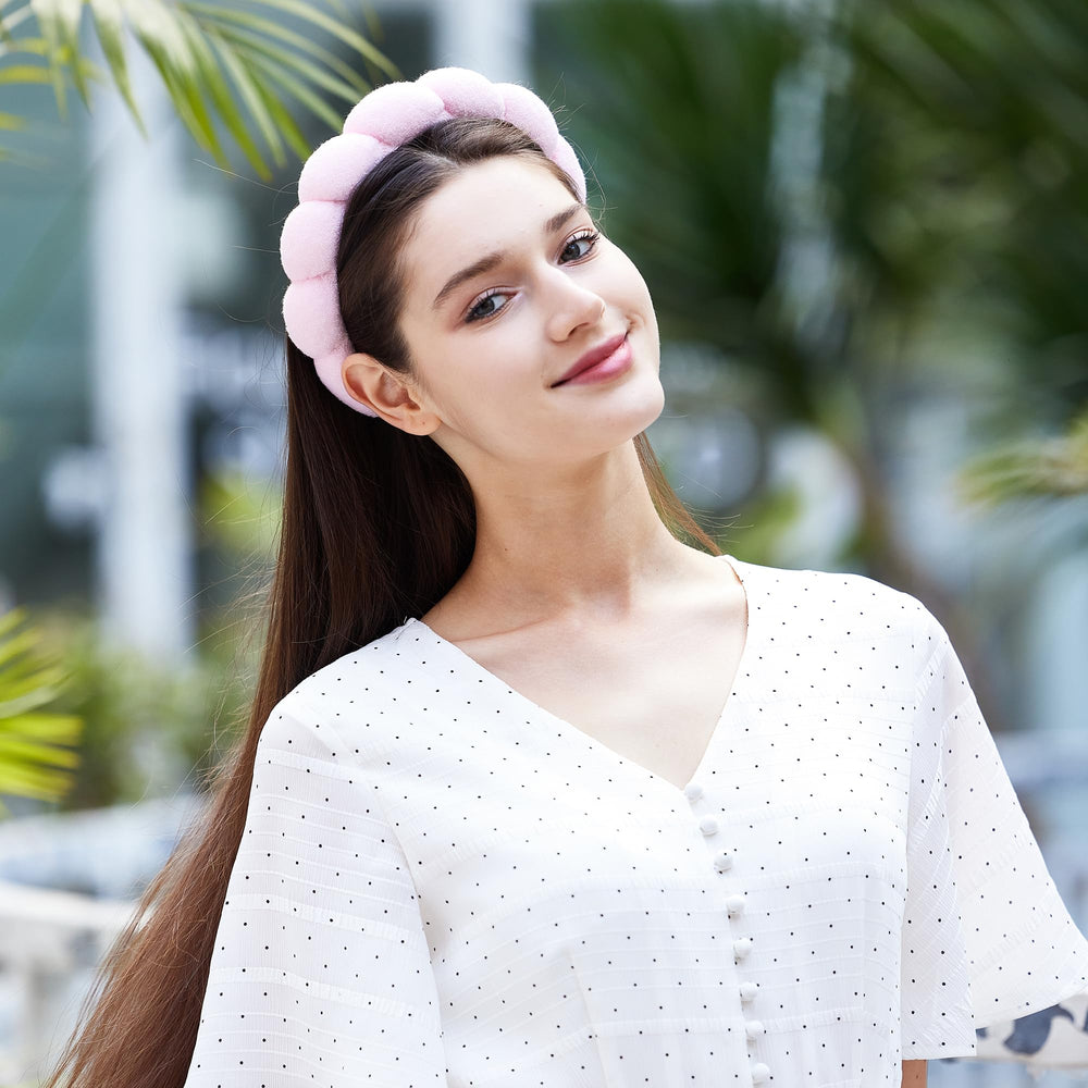 Ztomine headband in a spa setting showing professional look and comfort benefit