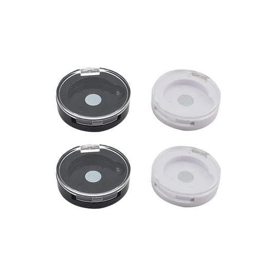 Zuwevbo front view of empty magnetic pans showing compact portability