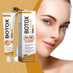 ZXZTSM cream texture close-up highlighting lightweight, non-greasy finish