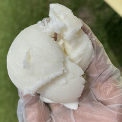 3CAYG melted scoop demonstrating creamy melt and easy blending benefit