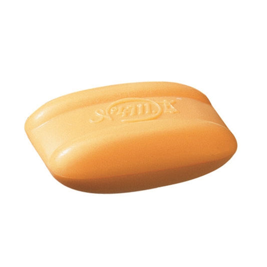 4711 open cream texture highlighting rich lather and moisturizing benefit